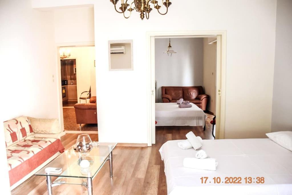 Athens Central 3Bd Apartment Next To Metro Luxury Экстерьер фото